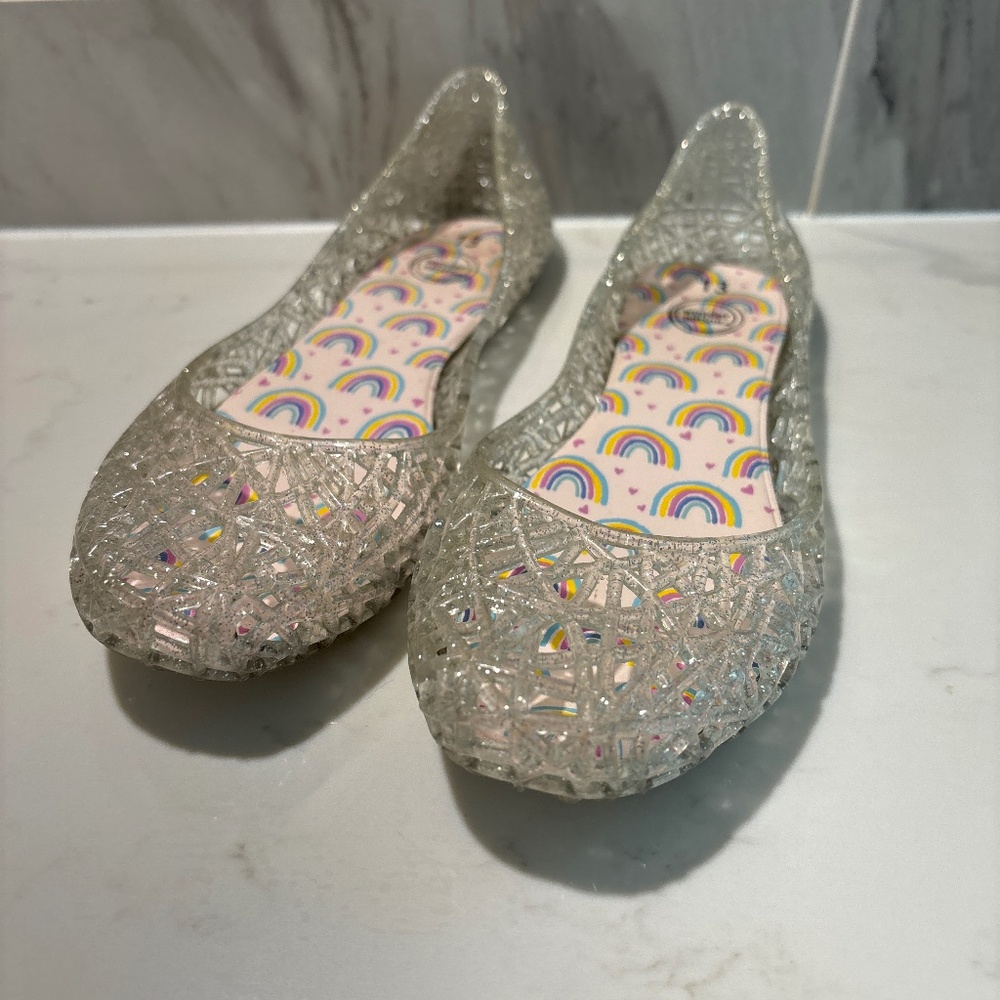 Wonder Nation jelly shoes